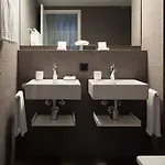 Altstadt Готель