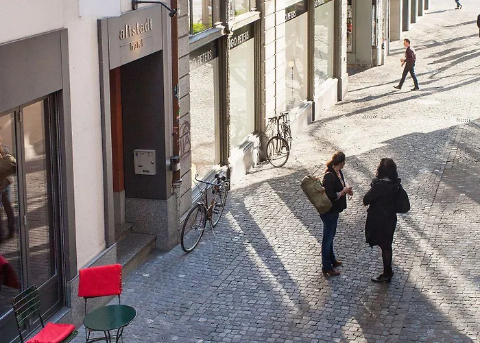 Altstadt فندق 3*