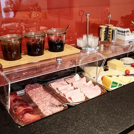 Altstadt Hotel 3*
