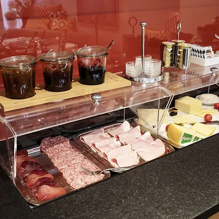 Hotel Altstadt 3*