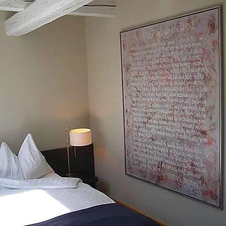 Hotel Altstadt 3*
