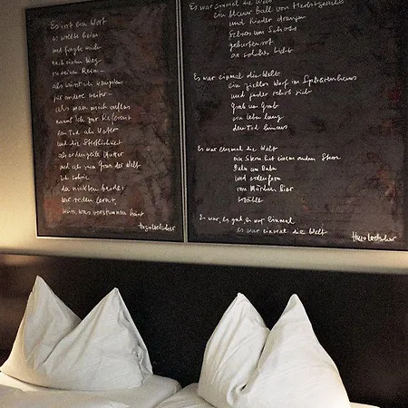 Altstadt Hotel 3*