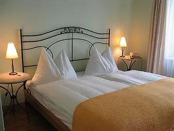 Altstadt Готель