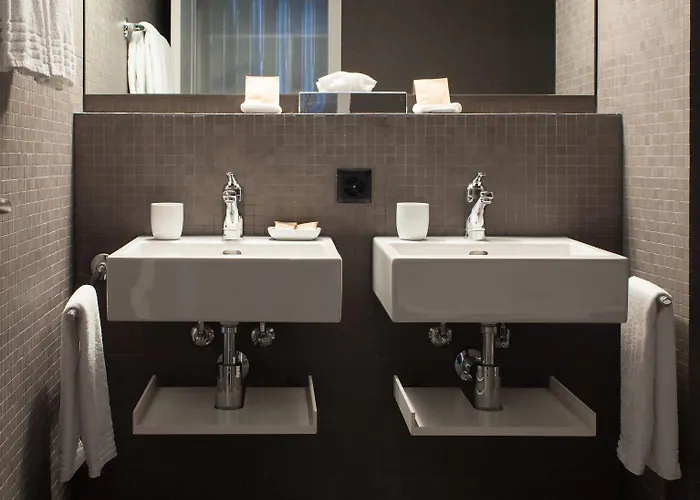 Altstadt Готель